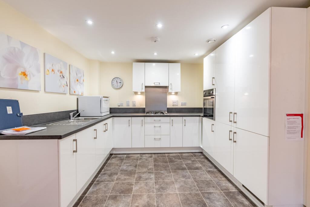 Additional image 4 of Wordsworth Close, Kings Park, St. Albans, Hertfordshire, AL3