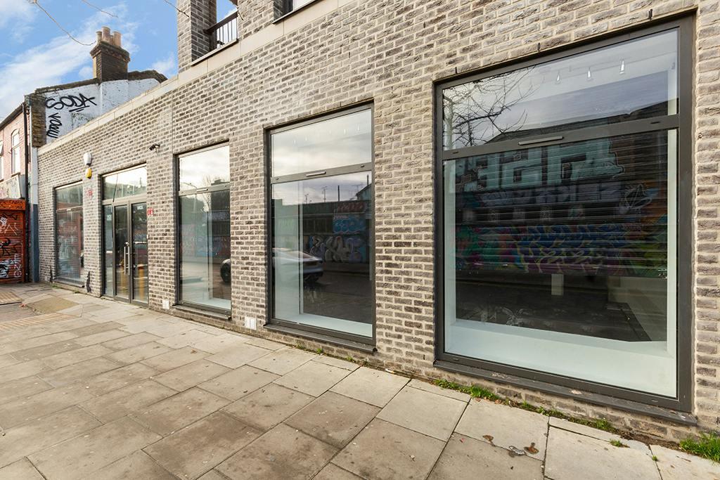 61 WALLIS ROAD21.jpg