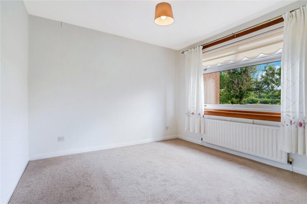 House in Grangemouth, Falkirk - View 4