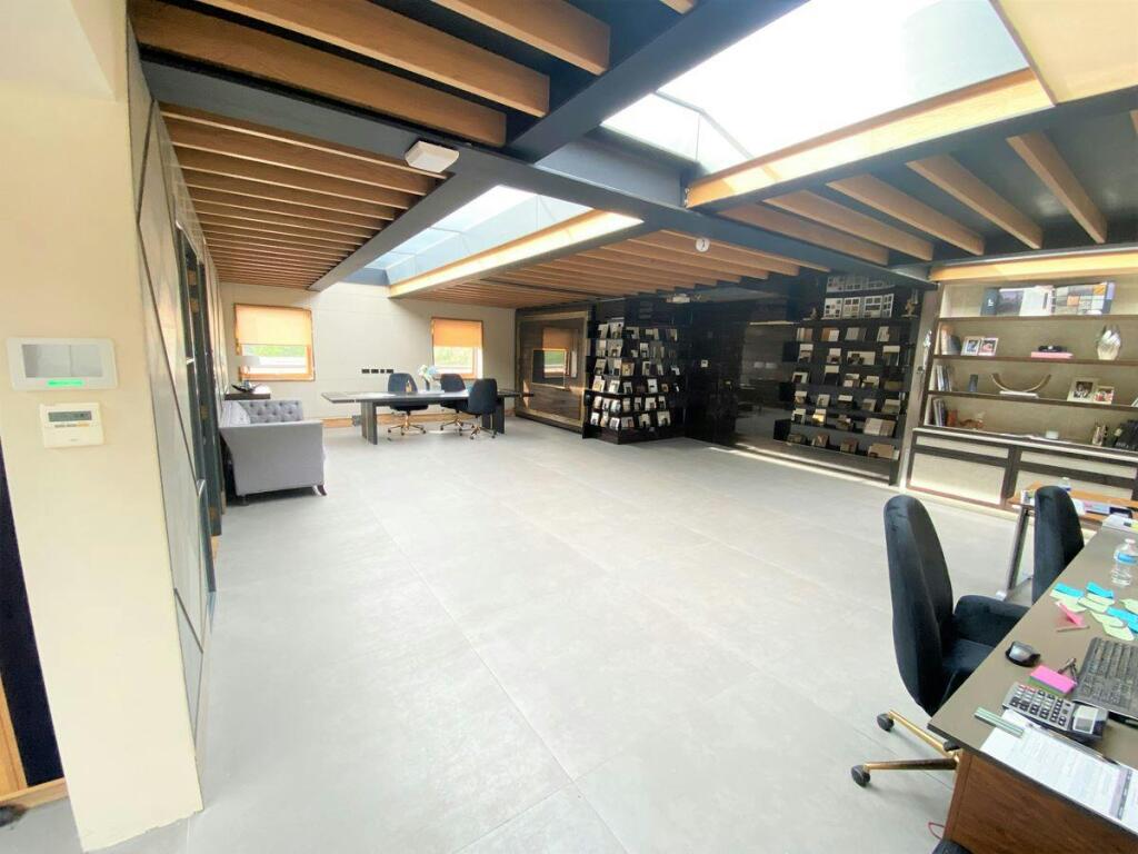 Boston Business Park Unit 11 16 Copy.jpg
