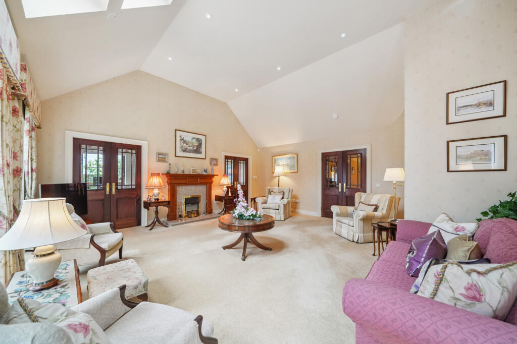 House in Eaglesham, East Renfrewshire - More