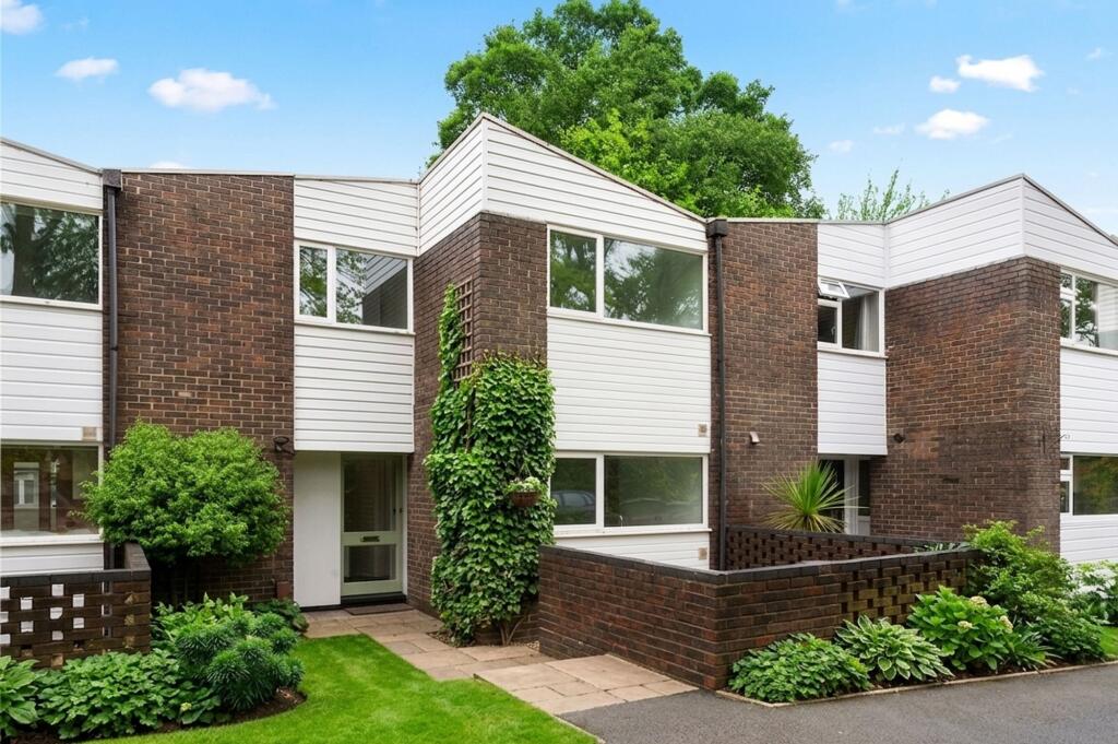 Main image of property: The Links, Walton-On-Thames, KT12