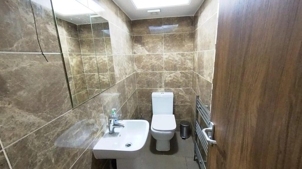 1 bedroom detached house for rent
