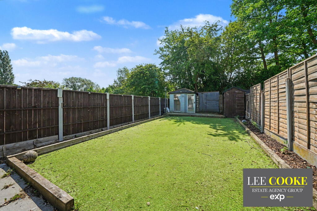 House in South Staffordshire, Bilbrook - View 4