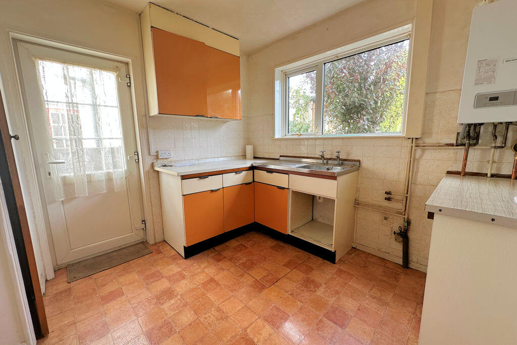 House in Portsmouth - More