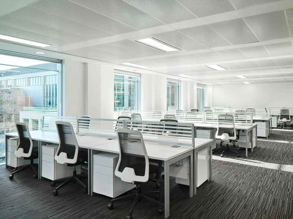 Office 2.jpeg