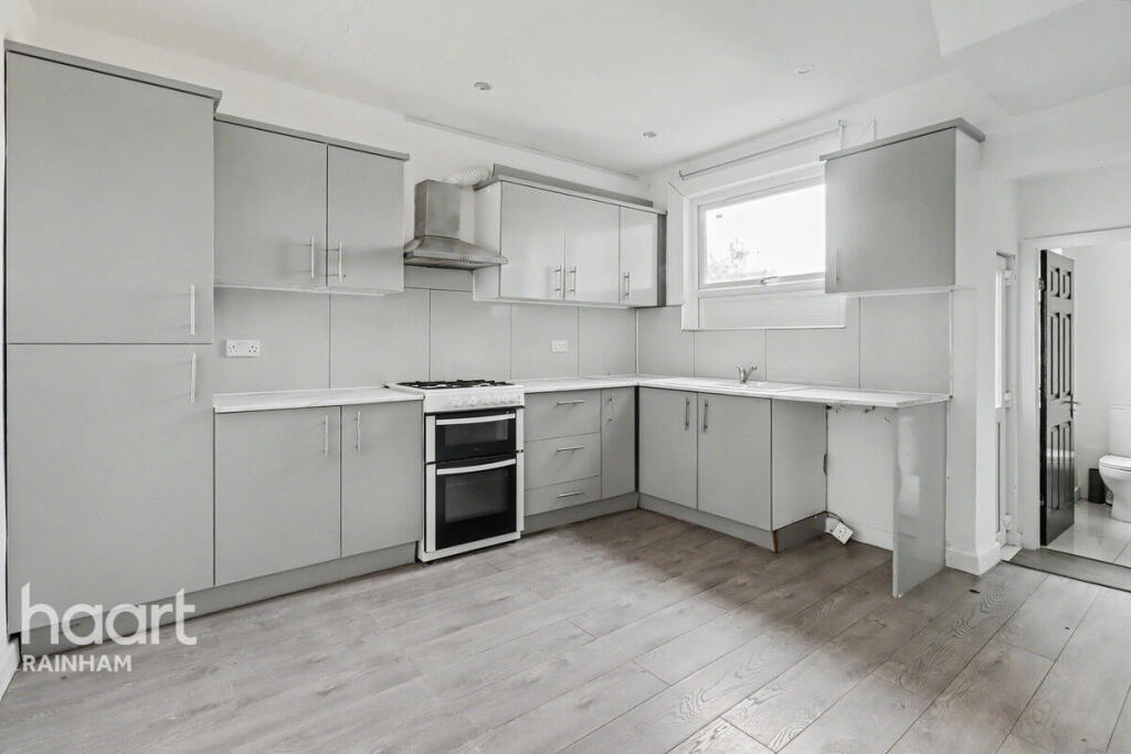 Main image of property: New Road, Rainham