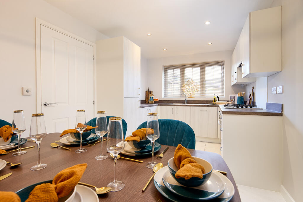 House in Hull - View 2