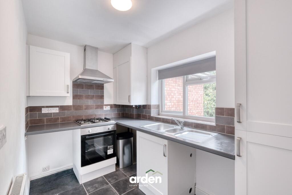 Apartment in Worcester - View 5