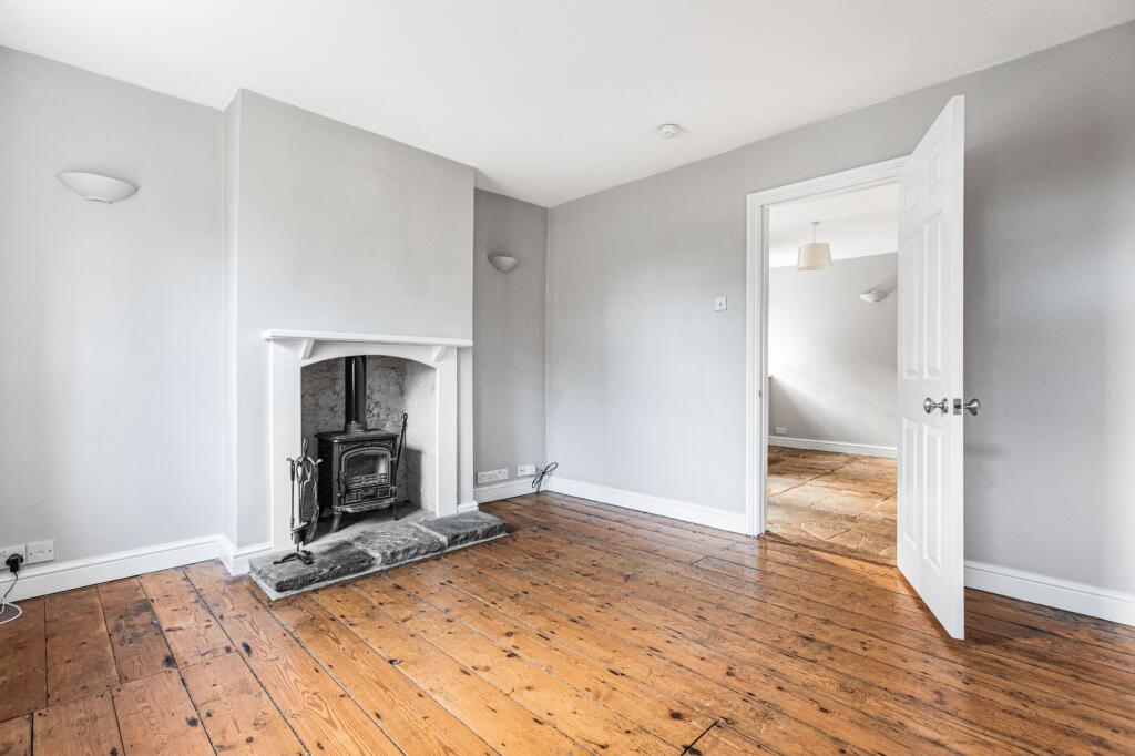 Mount Street, Cirencester, Gloucestershire, GL7 photo 3