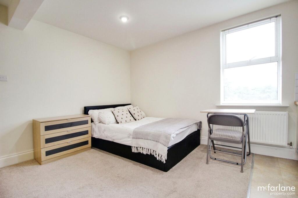 House in Swindon, South Swindon - View 3
