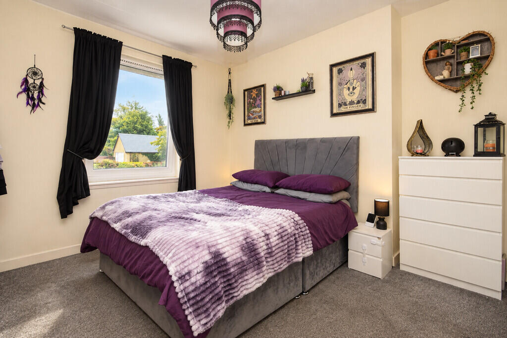 Apartment in Scone, Gannochy - More