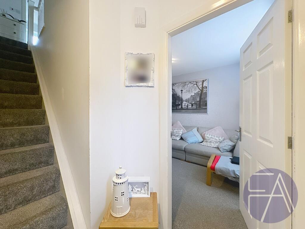 Hoole Lane, Banks, Southport, Lancashire, PR9 8BD photo 3