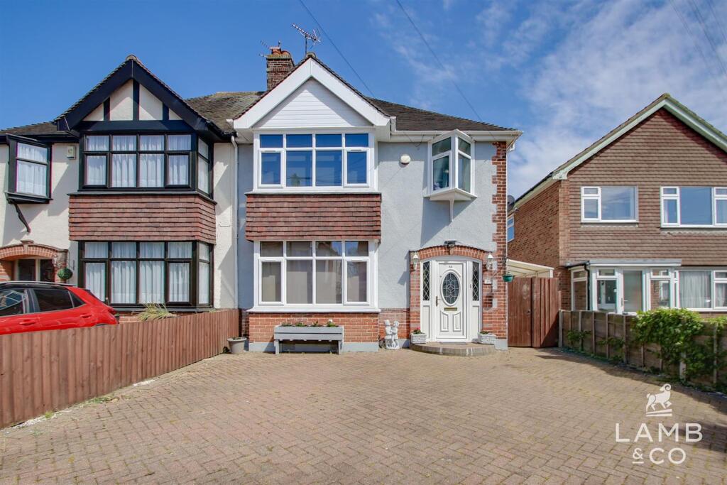 Main image of property: Vista Road, Clacton-On-Sea