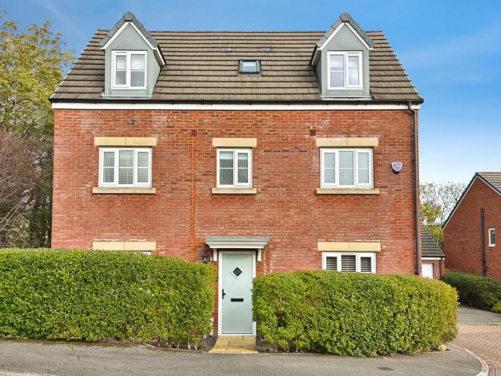 Hawthorn Close, Royal Wootton Bassett, SN4