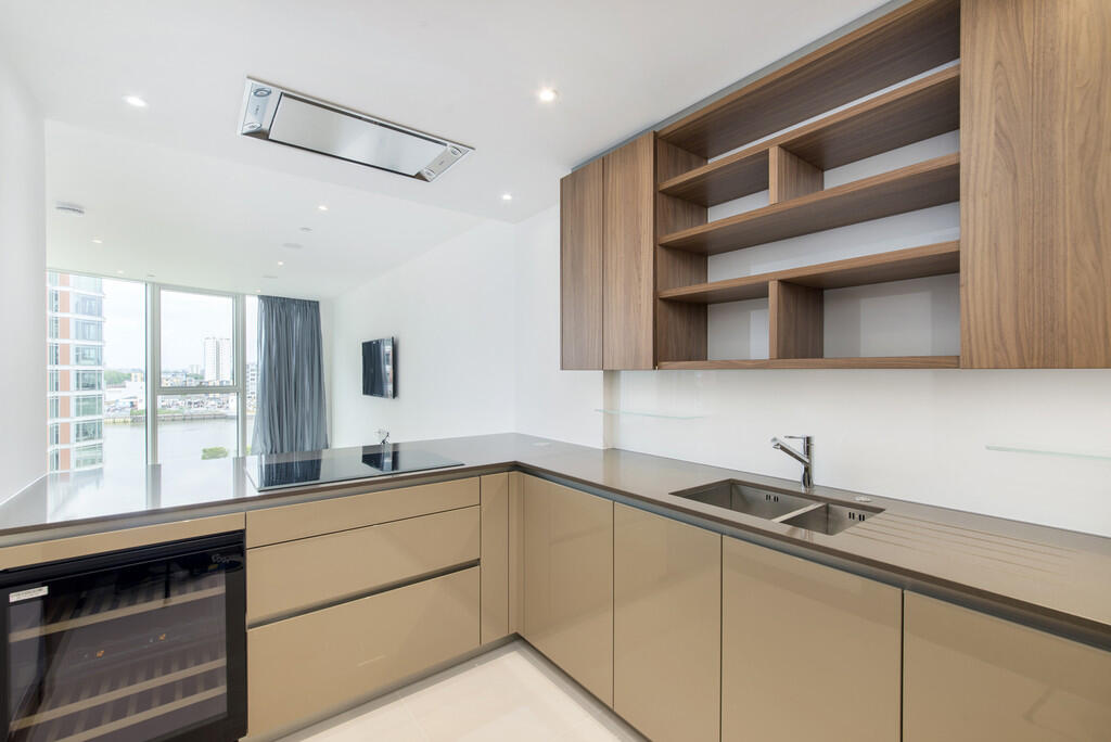 Main image of property: Pinnacle House, Battersea Reach