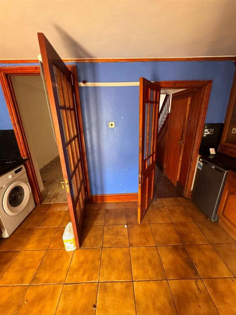 House in London - View 4