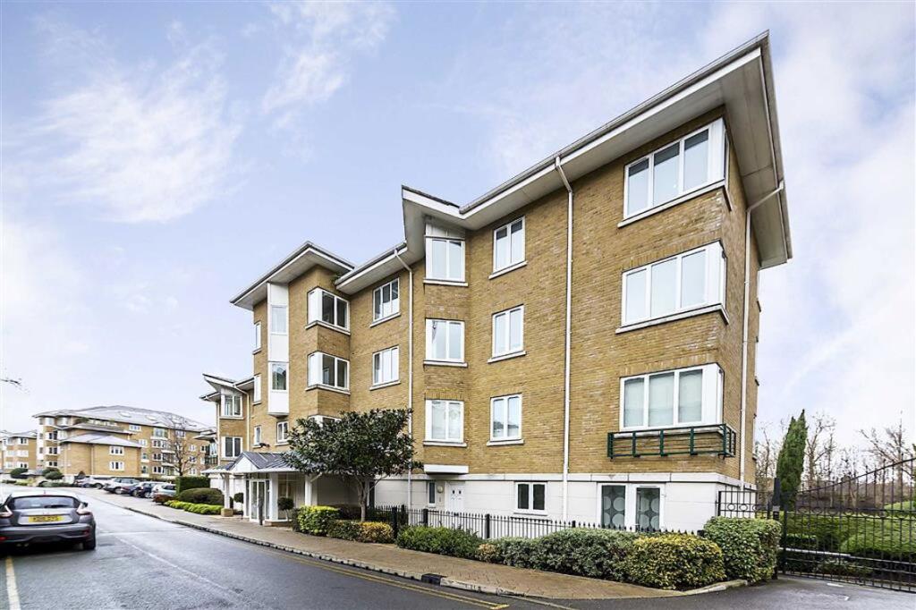 Main image of property: Strand Drive, Kew