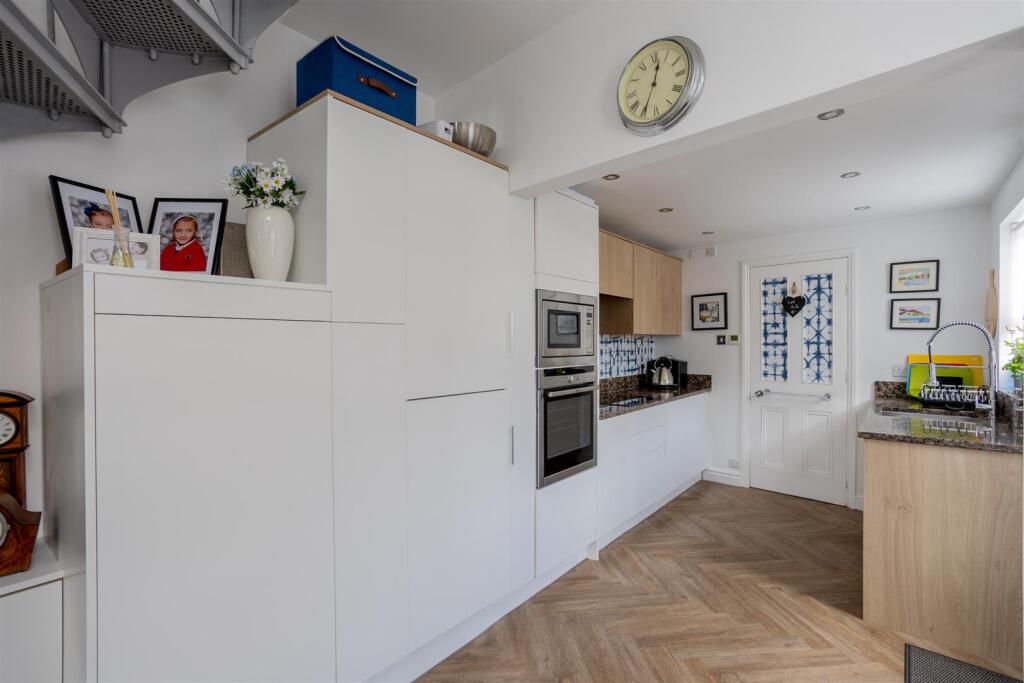 House in York - View 3