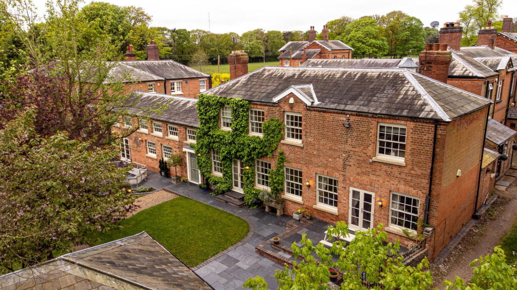 4 The Quadrangle, 133 Canwell Drive, Sutton Coldfield, B75 5SG