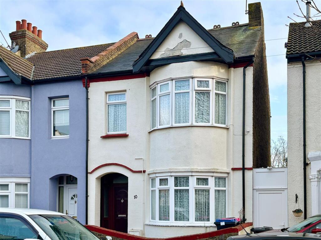 Main image of property: Priory Avenue, Southend-On-Sea