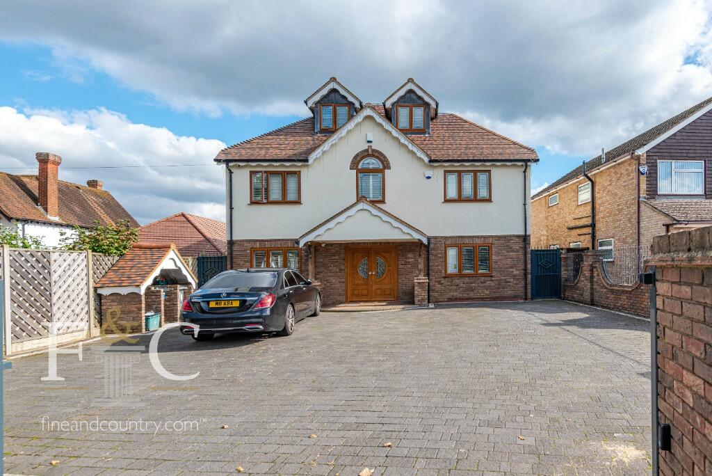 Main image of property: Ware Road, Hoddesdon