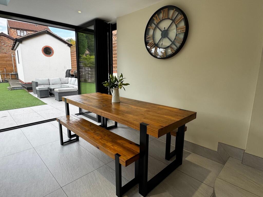 House in Stockport, Greater Manchester - View 4