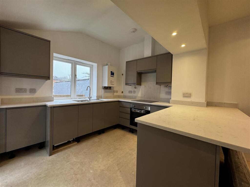 2-bed house on Shelfanger Road, Diss, £270,000
