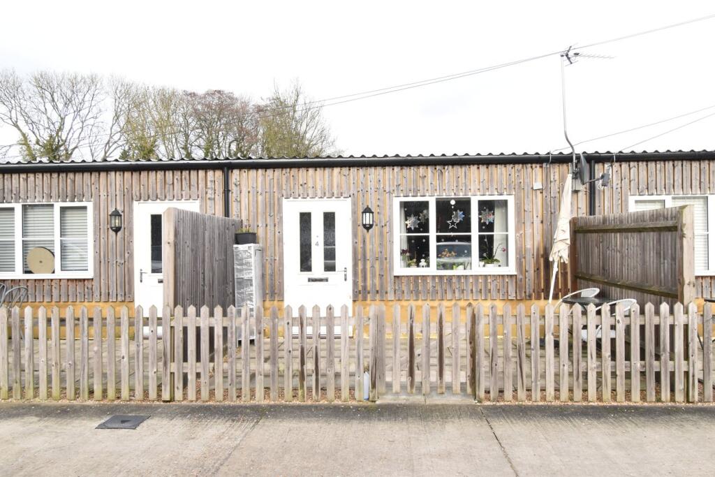 Main image of property: Lenham Heath Road, Lenham Heath, Maidstone, ME17