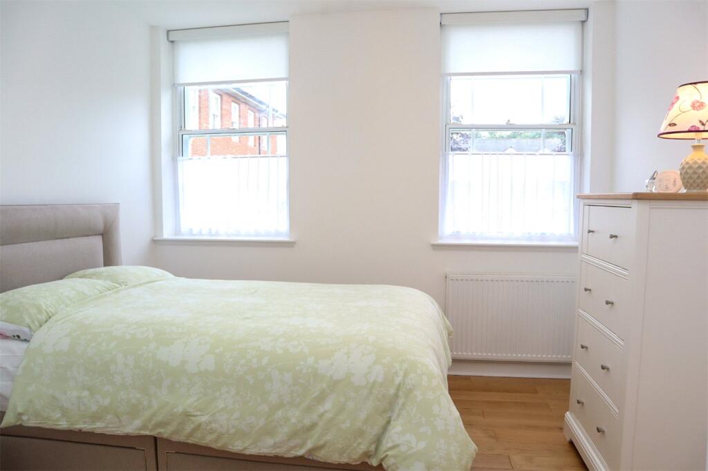 Apartment in Motherwell, South Lanarkshire - View 5