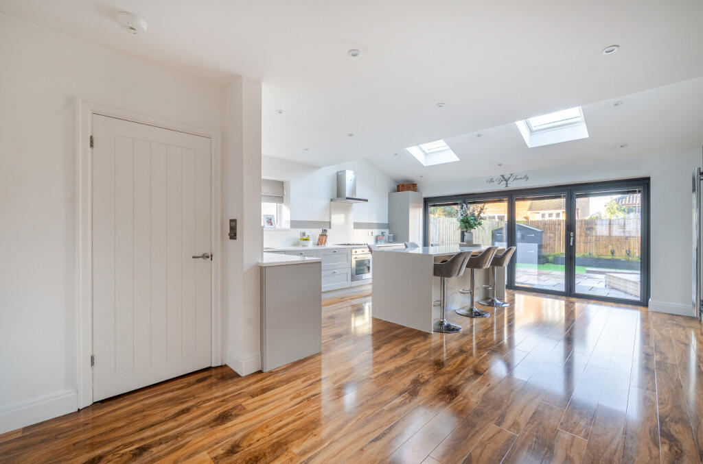 Main image of property: Lennard Road, Bromley Common, Kent, BR2