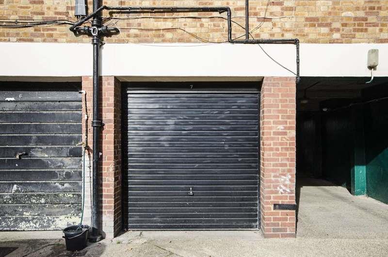 Belgrave Gardens, London photo 2