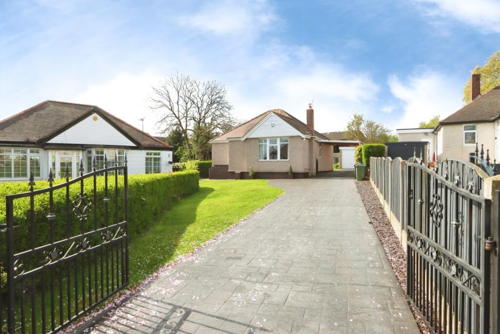 3-bed house on Essendine Crescent, Sheffield, S8, £425,000