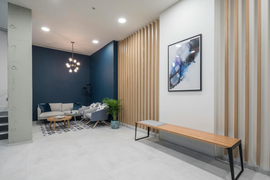 MC2535-4394-HR.jpg