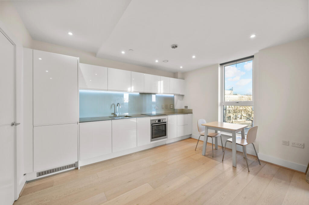 Main image of property: King Street, W6