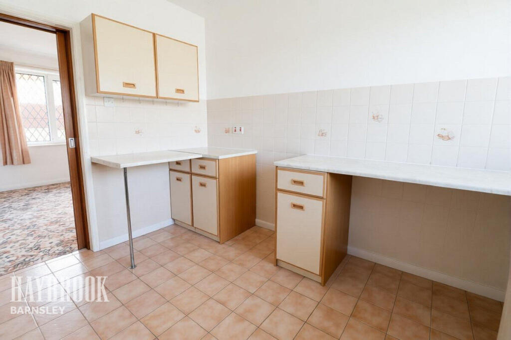 House in Barnsley, South Yorkshire - View 4