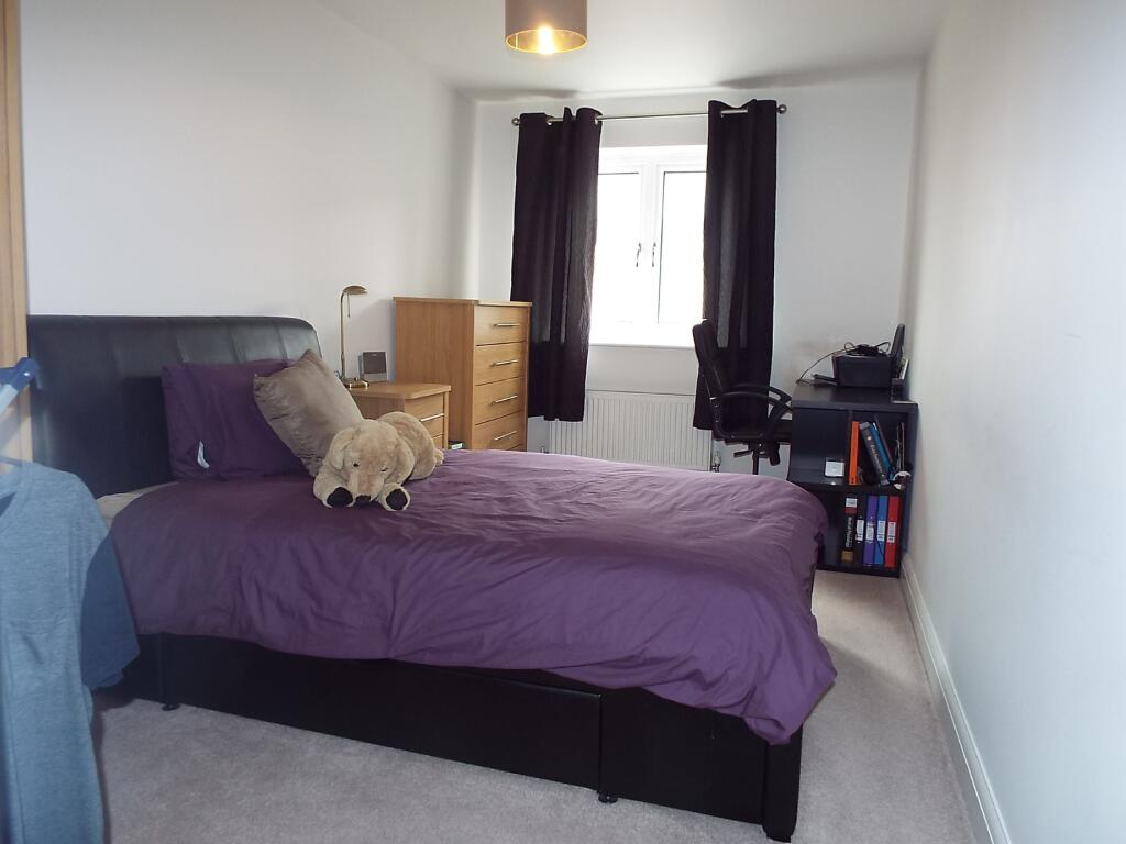 Apartment in Southampton - View 5