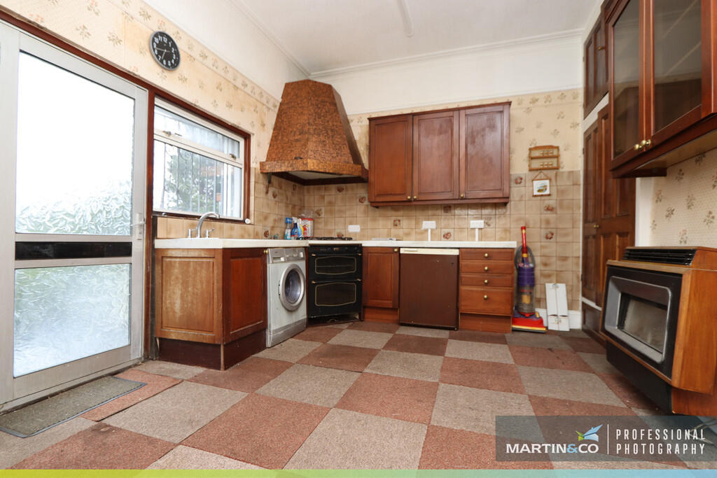 Apartment in Cardiff - View 4