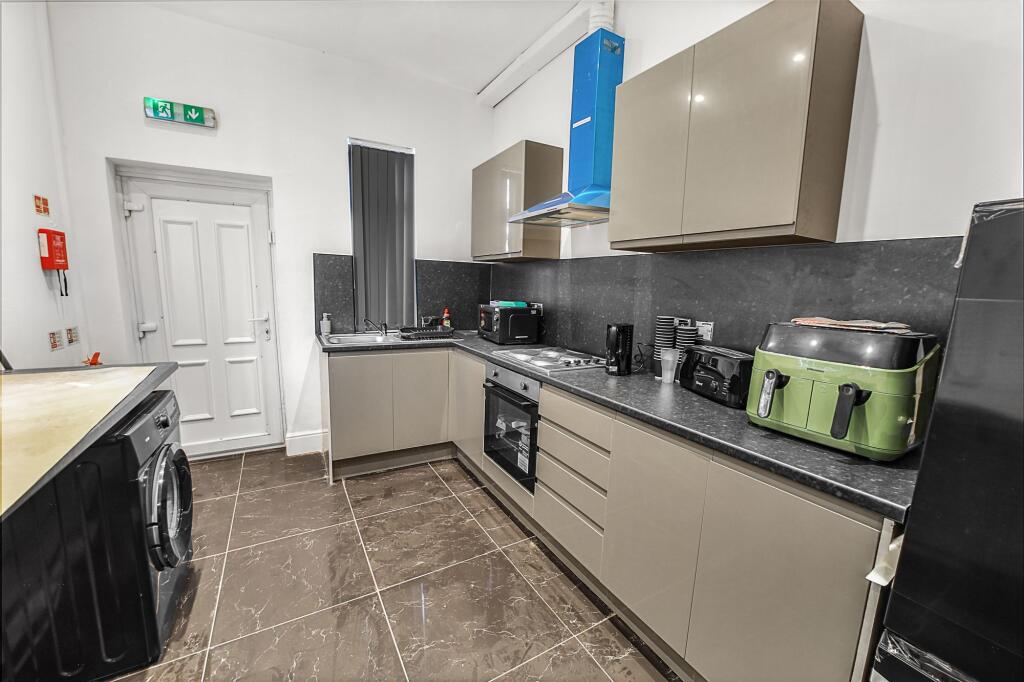 Wargrave Road, Newton-Le-Willows, WA12 - View 4