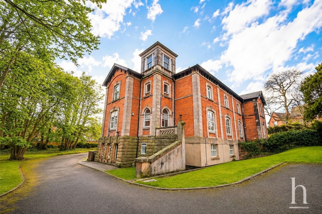Main image of property: 21 Devonshire Place, Oxton, CH43