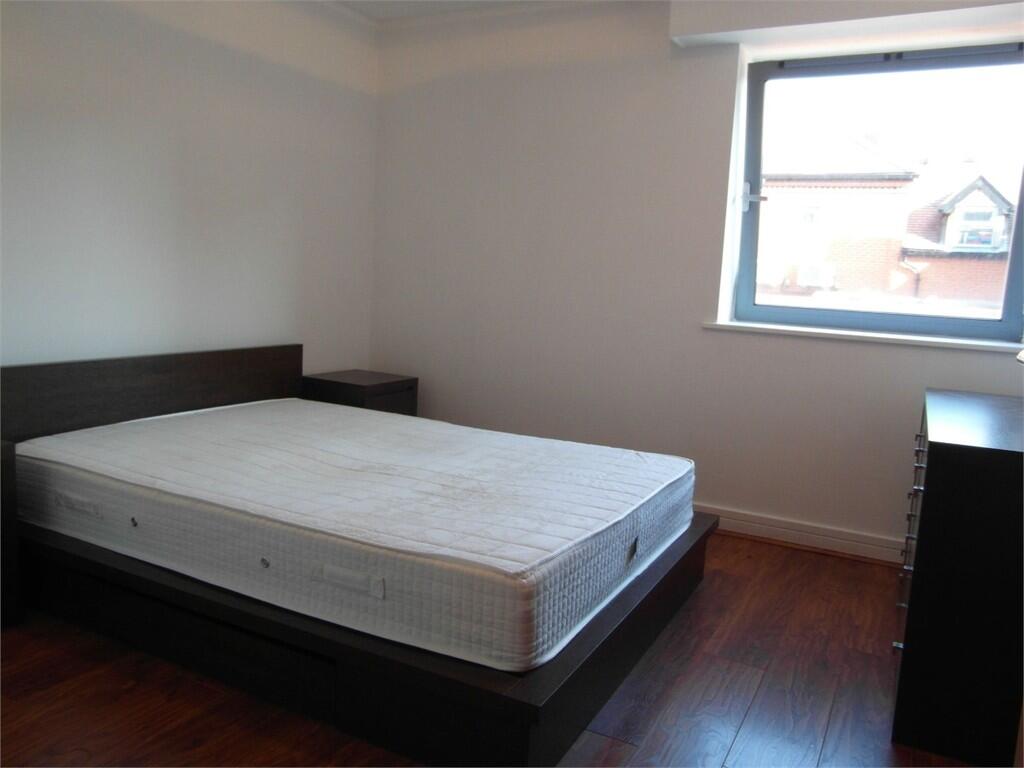 Apartment in Birmingham - View 4