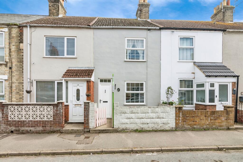Main image of property: Essex Road, Lowestoft