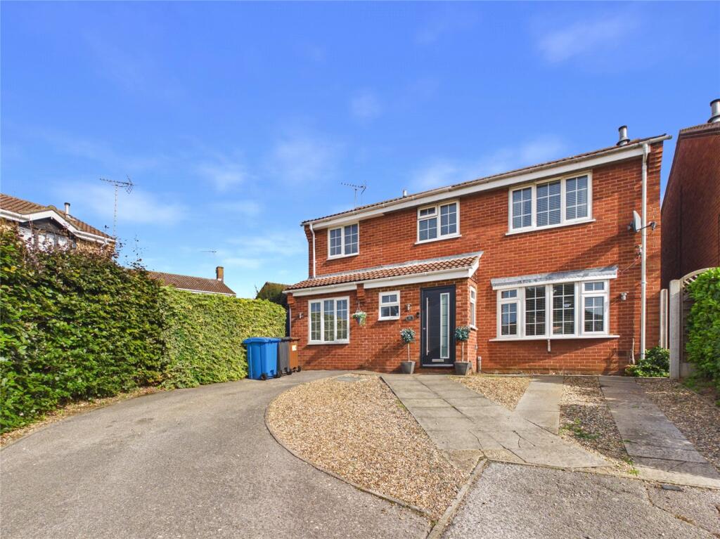 Main image of property: Platters Close, Ipswich, Suffolk, IP3