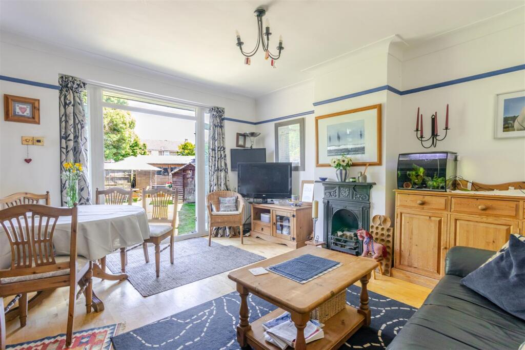 House in London - View 3