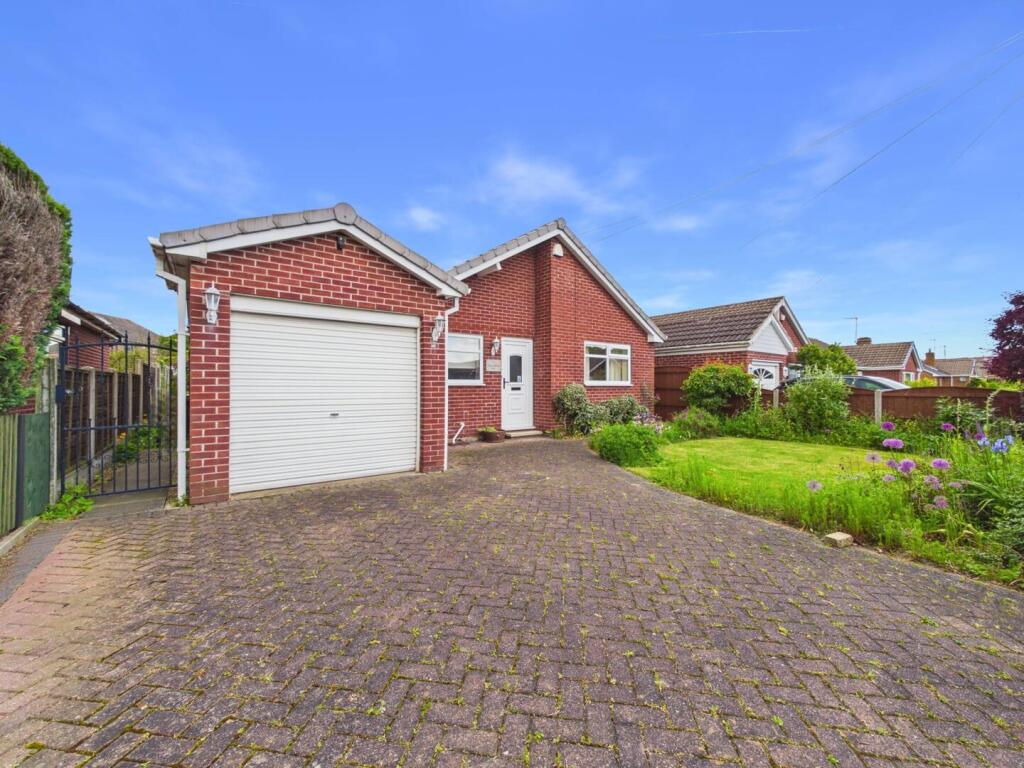 Main image of property: Buckingham Way, Byram