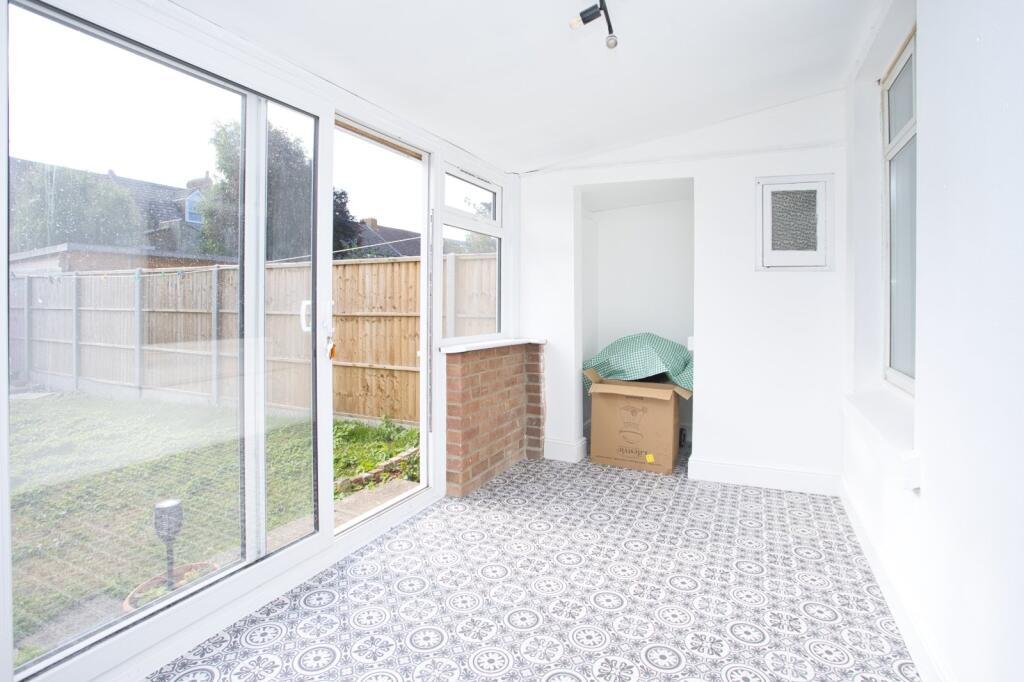 House in Folkestone, Morehall - View 4