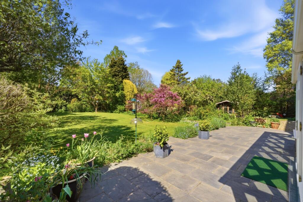 Additional image 18 of Townsend Lane, Harpenden, Hertfordshire, AL5
