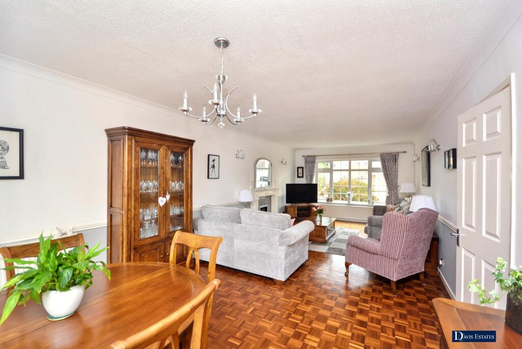 House in London - More