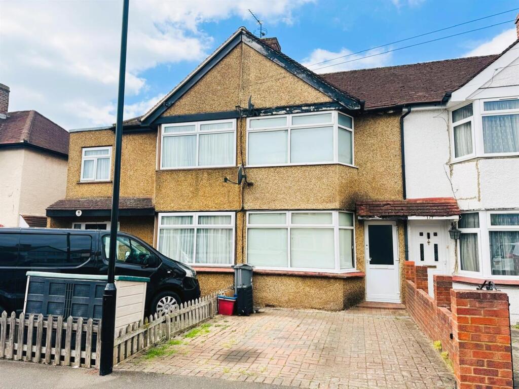 Main image of property: Fernside Avenue, Feltham
