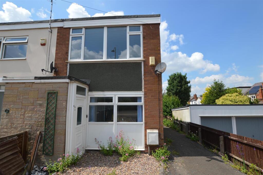 Main image of property: Lutterworth Road, Blaby, Leicester, LE8 4DW